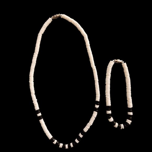 Necklace/Bracelet Puka Shells - Picture 8 of 13